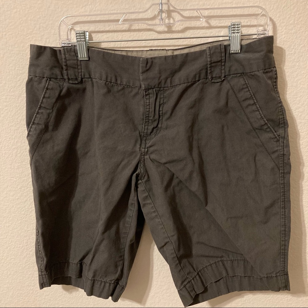 Old Navy Cargo Shorts Size 8
